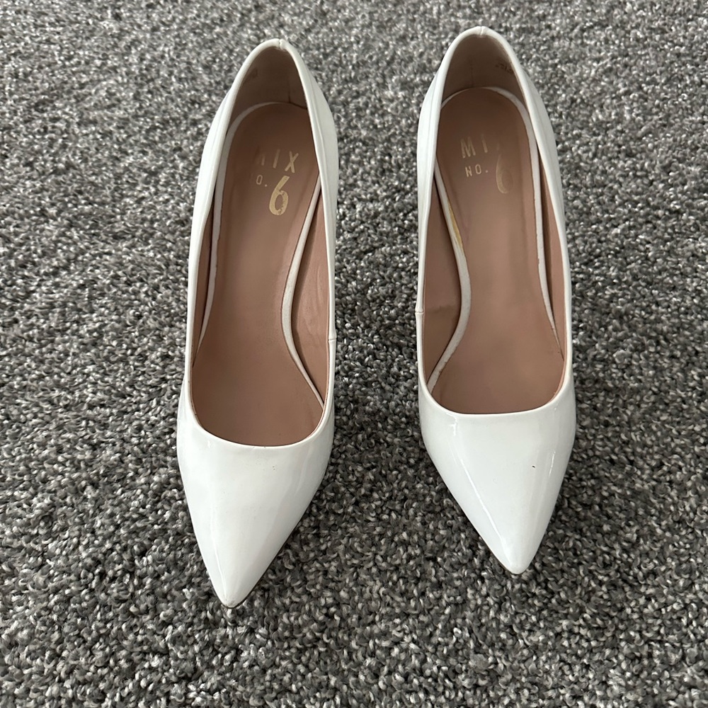 Mix No. 6 White Pointed-Toe Heels